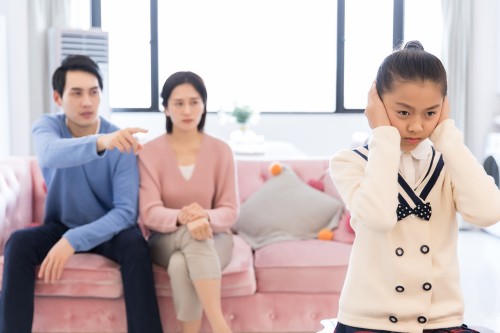 西安心理咨询：为什么孩子越长大，越不愿意听父母的话？